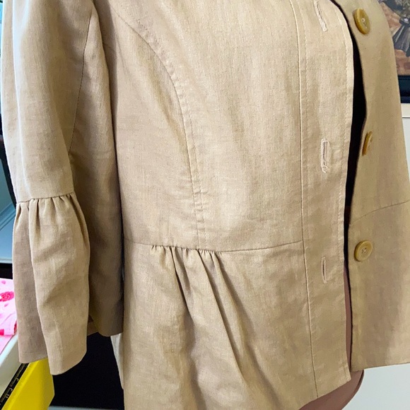 Jacket/blazer or top. Crisp linen with pleats. - Picture 4 of 6